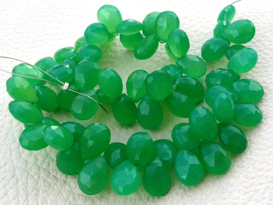 Brand New, Full 6 Inch Long Strand, CHRYSOPRASE Green Chalcedony Faceted Pear Shape Briolettes, 10x7mm size,Superb Quality