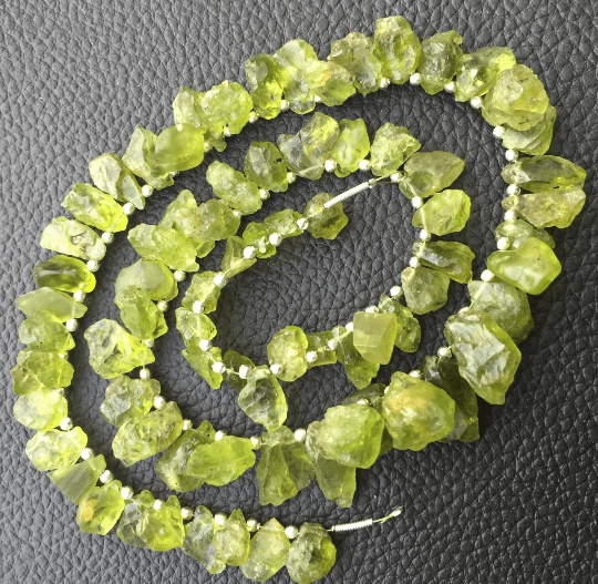 Brand New,Rare Amazing Natural PERIDOT Hammered Rock Nuggets Tip Drilled ,8-10mm,Full 8 Inch Strand,Amazing Rare Item