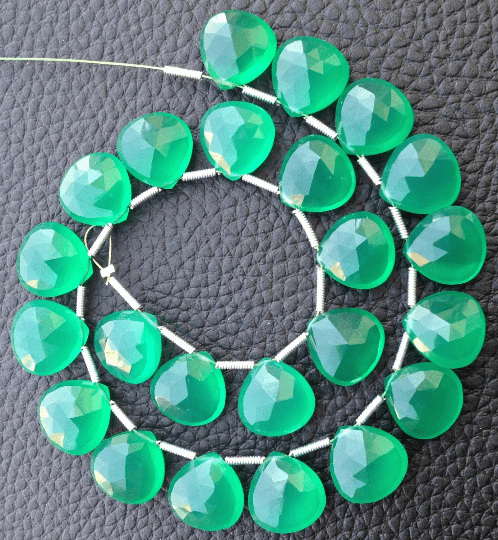 Brand New, 5 Matched Pairs,12x12mm GREEN ONYX Chalcedony Faceted Heart Briolettes,Amazing Item at Low Price