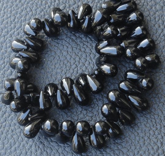 8 Inch Long Strand,Superb-Finest AAA BLACK SPINAL Smooth Drops Shape Briolettes,8-9mm size,