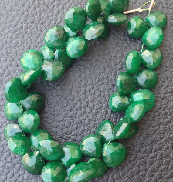 New Arrival, Dyed Natural Emerald Faceted Heart Shape briolettes,9-8mm Long, Finest Item