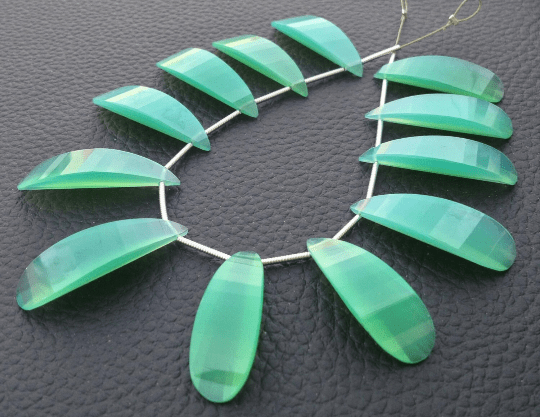 AMAZING,Brand New, 2 Matched Pairs, 30mm Long, CHRYSOPRASE Chalcedony Elongated Curved Pear Briolettes,Amazing Item at Low Price