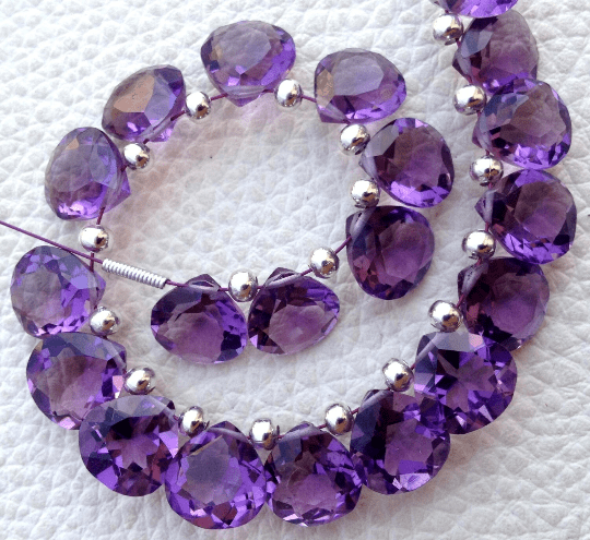 30 Pieces,Brand New Item, Purple AMETHYST QUARTZ Faceted Cut HEART Shape Briolettes,8x8mm size,Superb Item at Low Price