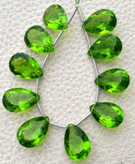 Brand New,4 Matched pairs, Superb PARROT GREEN Quartz, New Cut Faceted Pear Shape Briolettes,15x10mm Long,Superb