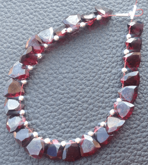 5 Matched pair of Gorgeous Item,8X8mm, NATURAL RED GARNET Faceted Cut Trillion Briolettes,Best Matched Pairs