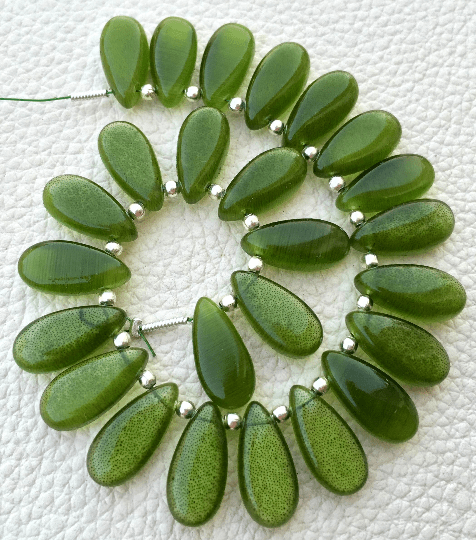5 Matched Pairs,Chrome Green Cat's Eye Quartz Smooth Pear 15x7mm,Finest Items at Low Price.