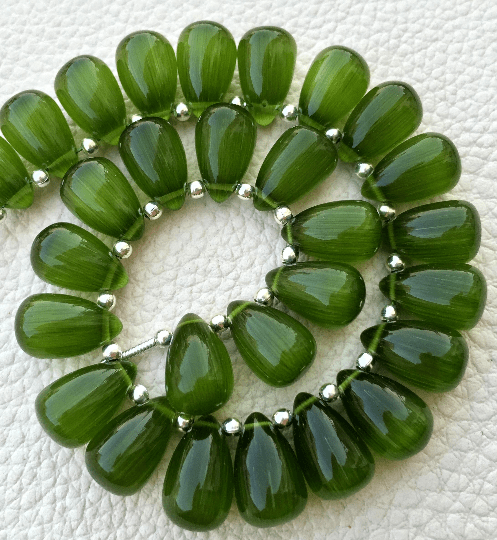 Brand New, 5 Matched Pairs, 12x8mm Long aprx.,CHROME GREEN Cat's Eye Quartz Smooth Drops Briolettes,Amazing Item at Low Price