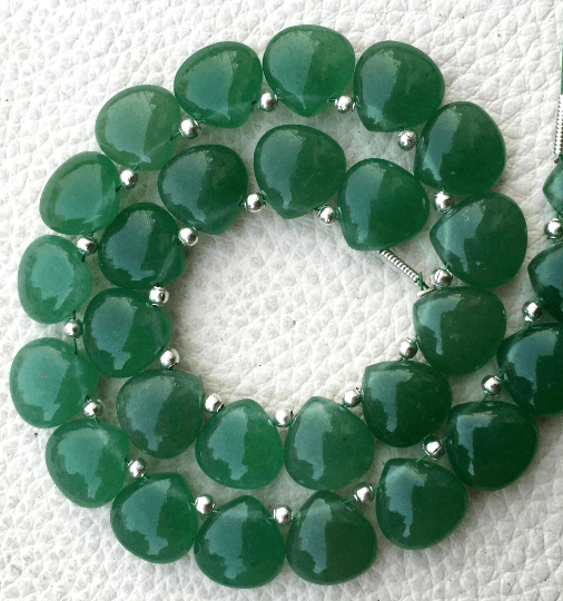 4 Matched Pair, NATURAL GREEN AVENTURINE Smooth Heart Shape Briolettes, 10x10mm size.Superb Item at Low Price