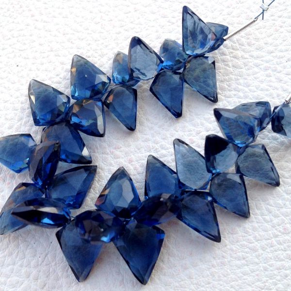 Brand New, 100 Cts, Kashmir Blue QUARTZ Faceted Fancy Briolettes,13-17mm Long,Superb Item at Low Price.